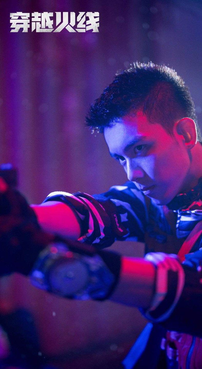 'Xuyên qua hoả tuyến': Khi Lộc Hàm và Ngô Lỗi hóa nam thần hành động trong game, cư dân mạng khẳng định sẽ 'đu phim' Ảnh 4