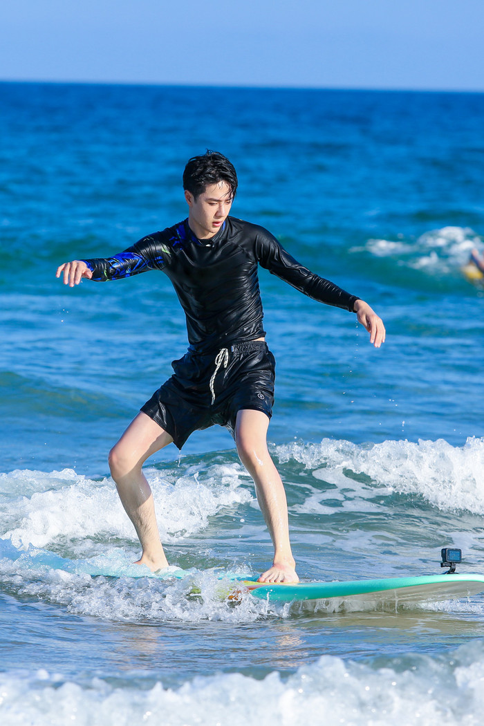 Phỏng vấn mới nhất của Vương Nhất Bác: Nước mắt lưng tròng khiến người xem đau lòng Ảnh 17