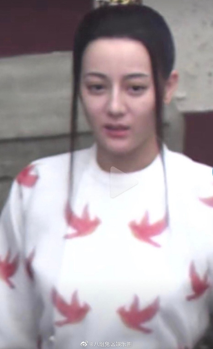 Cnet chê bai tạo hình cổ trang mới nhất của Địch Lệ Nhiệt Ba trong 'Trường ca hành' Ảnh 12