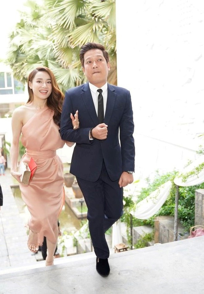 Kỷ niệm 5 năm ngày yêu, Nhã Phương đăng tải hình ảnh hạnh phúc bên ông xã Trường Giang Ảnh 4