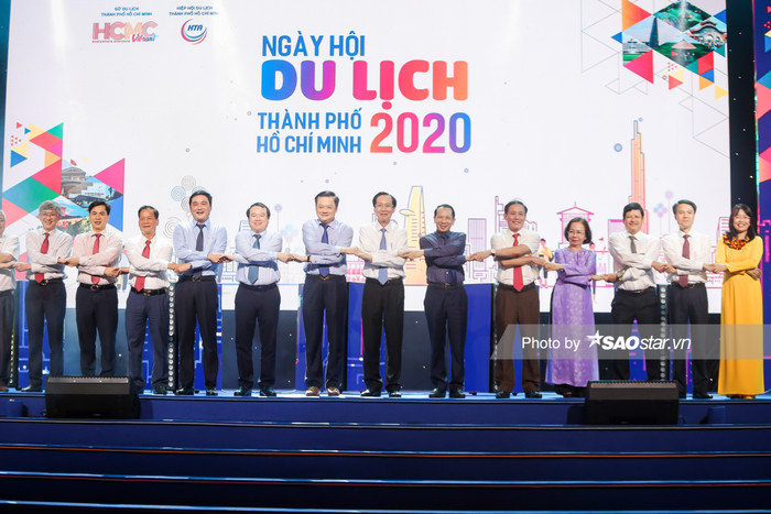 Rộn ràng khai mạc Ngày hội Du lịch TP HCM lần thứ 16: Đây là lúc để kích cầu du lịch trong nước Ảnh 11