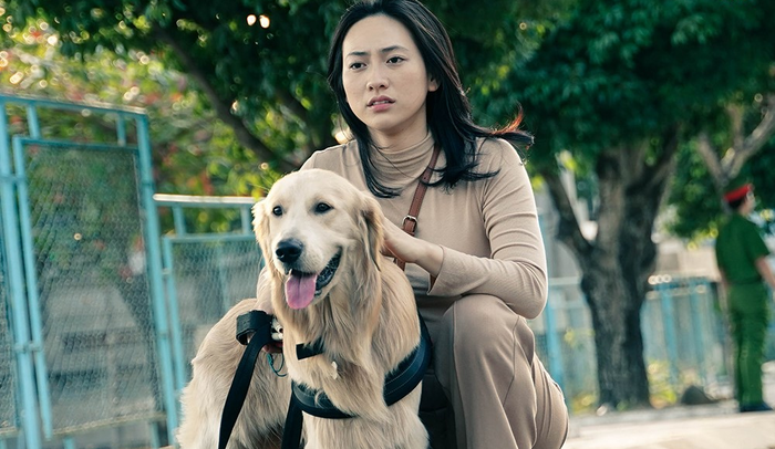 Cô gái mù khiến khán giả phải rơi nước mắt trong phim.