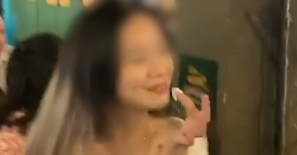 Chủ nhân chiếc bánh kem bị cô gái 'kém duyên' ăn vụng lên tiếng: 'Chẳng còn hứng thắp nến ngày sinh nhật' Ảnh 2