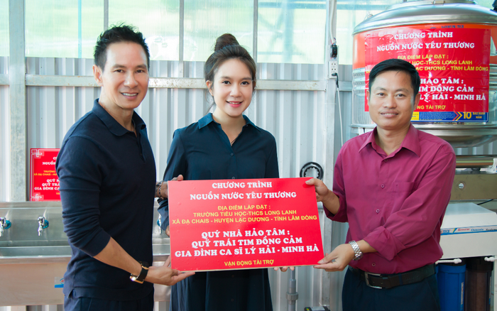 Lý Hải - Minh Hà kêu gọi quyên góp, trực tiếp lên vùng cao lắp đặt máy lọc nước cho người dân Ảnh 2