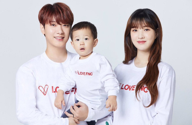 Trước đó, cặp đôi đã có với nhau 1 cậu con trai kháu khỉnh tên là Choi Jaeyul
