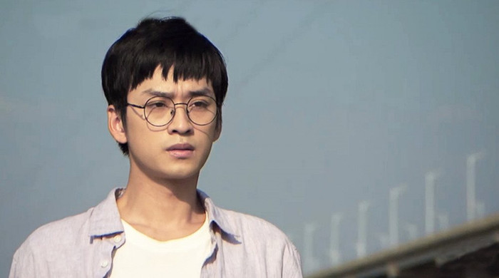 Đinh Vũ Hề hoá Sugar Daddy trong buổi tiệc Gucci, sao mà giống 'thầy Ngạn' Trần Nghĩa trong 'Mắt biếc' thế? Ảnh 22