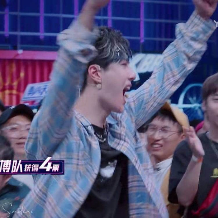 Tập 1 Street dance of China: Đội Vương Nhất Bác thắng đội Vương Gia Nhĩ, há hốc miệng phấn khích khi xem biểu diễn Ảnh 6