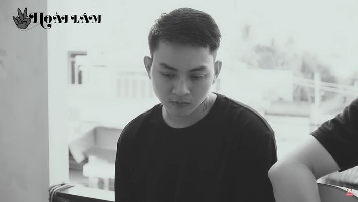 Những bản cover nổi bật Hoa nở không màu của Hoài Lâm đến từ các nghệ sĩ nhận được nhiều chú ý của khán giả.