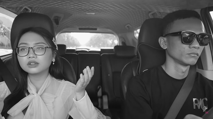 Sự mộc mạc và luyến láy nhẹ nhàng của Phương Mỹ Chi gây ấn tượng tốt.