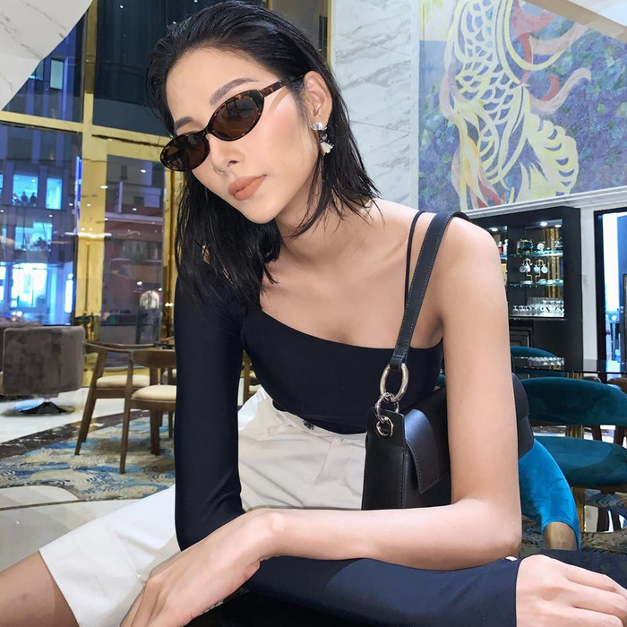 'Chị đại' Lan Khuê tái xuất với vai trò Vedette: Nhan sắc rực rỡ, thần thái ngày càng lợi hại Ảnh 15