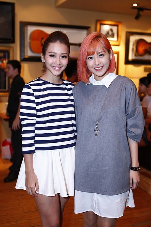 Cả 2 đều là những hotgirl được yêu thích nhiều năm trước. 