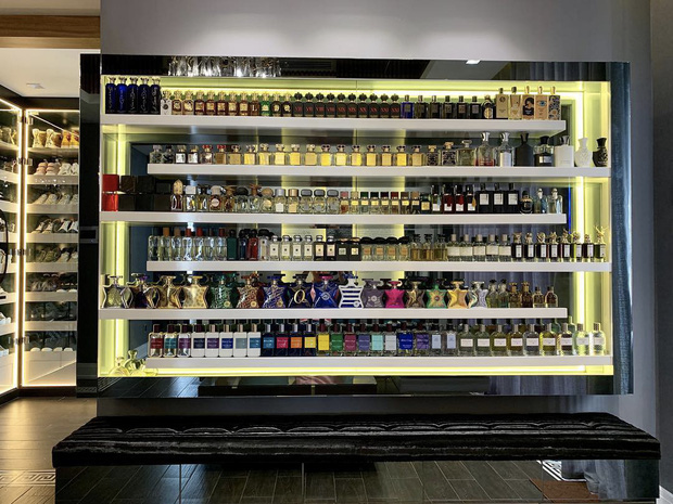 Sao Việt khiến fan mắt chữ O miệng chữ A vì tủ đồ hàng hiệu đắt ngang căn penthouse Ảnh 10