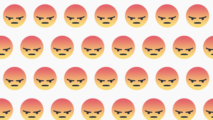 Các trang lừa đảo thường sẽ không cho hiển thị phần bình luận dưới bài đăng, các bài đăng có nhiều lượt 'phẫn nộ'. (Ảnh: QUARTZ/NIKHIL SONNAD)