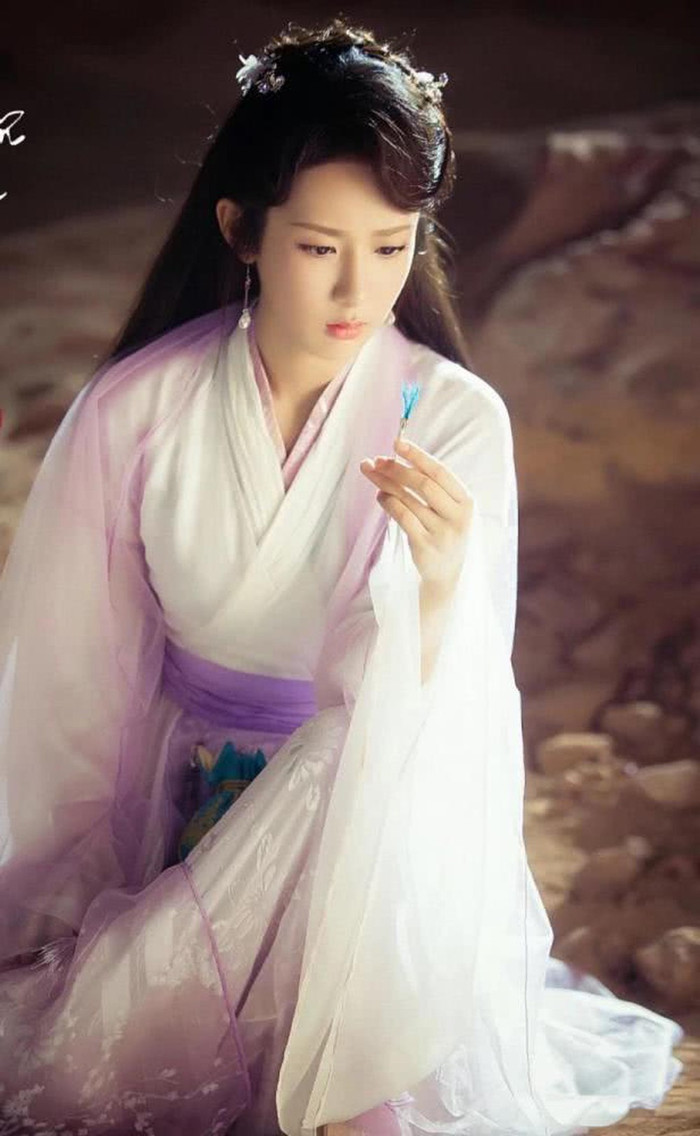 Fan tức giận khi Dương Tử đều bị loại khỏi danh sách đề cử trong giải thưởng Kim Ưng’ và Bạch Ngọc Lan’ Ảnh 10