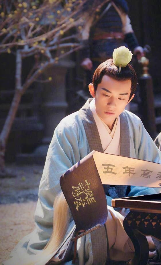 Dịch Dương Thiên Tỉ dù đang tập trung đóng phim&nbsp;