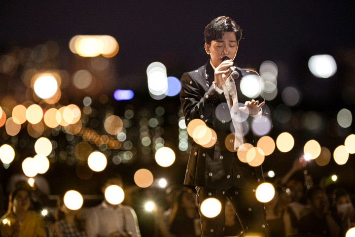 Từ chàng trai hát cover, Tăng Phúc 'phá đảo thế giới ảo' và giờ đây có hẳn live concert trên tầng thượng Ảnh 8