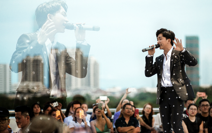 Từ chàng trai hát cover, Tăng Phúc 'phá đảo thế giới ảo' và giờ đây có hẳn live concert trên tầng thượng Ảnh 2