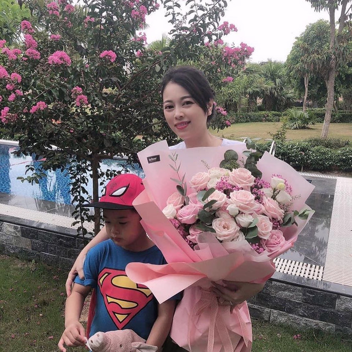 Hotmom Hằng Túi mừng sinh nhật khi đang mang thai lần 5, tiết lộ mối quan hệ đặc biệt với mẹ chồng cũ Ảnh 4