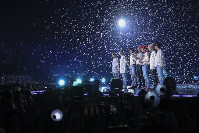 Đến hẹn lại lên: Fan BTS chuẩn bị 'quậy tung trời' trong FANFEST hoành tráng tại Hà Nội dành riêng cho V-Army Ảnh 6