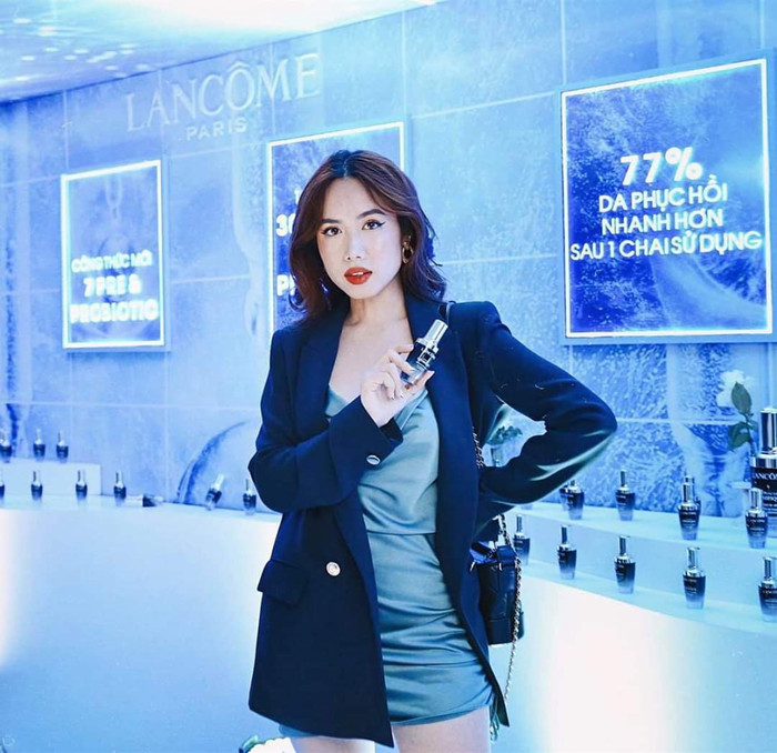 'Soi' học vấn và cuộc sống sang chảnh của hotgirl Mina Nguyễn, dân mạng trầm trồ ngưỡng mộ Ảnh 13