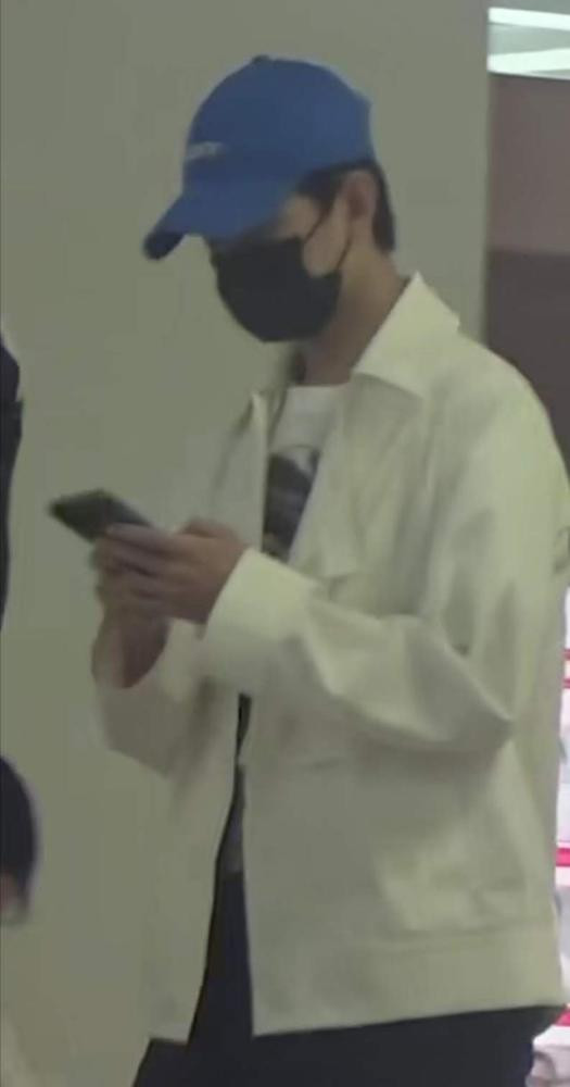 'Ca ca tràn đầy sức sống' chưa phát sóng đã gây tranh cãi khi Dương Dương xuất hiện ở bệnh viện? Ảnh 7