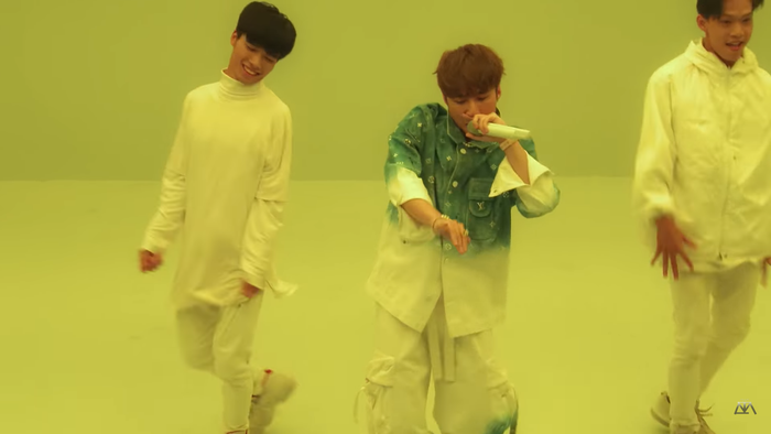 Lộ diện single tiếp theo của Sơn Tùng M-TP ngay phút cuối sân khấu hát live Có chắc yêu là đây? Ảnh 9