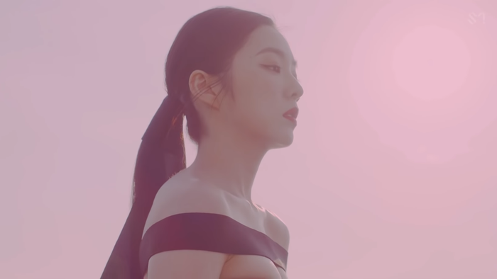 'Căng não' xem phiên bản solo của Naughty (Red Velvet): SM đỉnh tới mức khiến fan còn loạn xạ không biết ai là Irene Ảnh 3