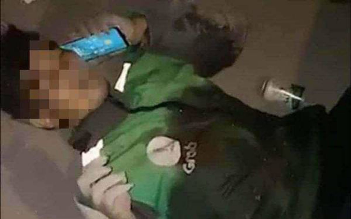 Grab lên tiếng vụ tài xế bị cướp chặn đường đâm nguy kịch trong đêm Ảnh 2