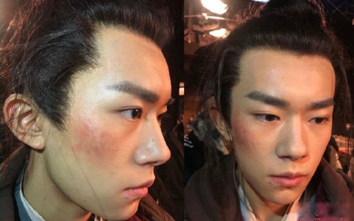 Dân mạng 'đổ đứ đừ' trước góc nghiêng kèm nét mặt 'giận dỗi' của Dịch Dương Thiên Tỉ Ảnh 2