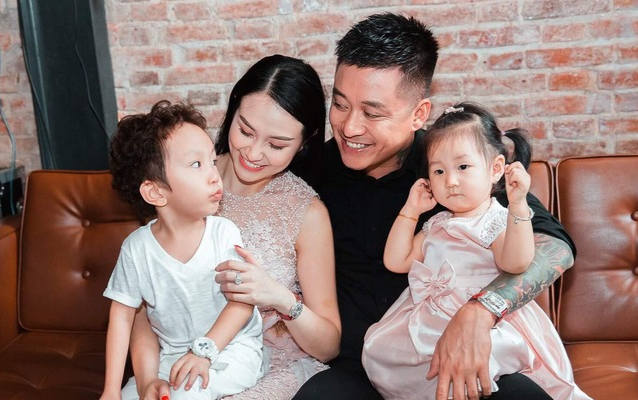 Tuấn Hưng giải nghệ để chăm lo gia đình: Không ít lần 'xù lông' để bảo vệ vợ con, ông chồng xịn nhất là đây Ảnh 2