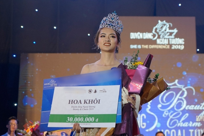 Hoa khôi ĐH Ngoại thương dự thi Hoa hậu Việt Nam 2020: Hút hồn với nét đẹp lai Tây, ứng cử viên sáng giá cho danh hiệu cao quý! Ảnh 4