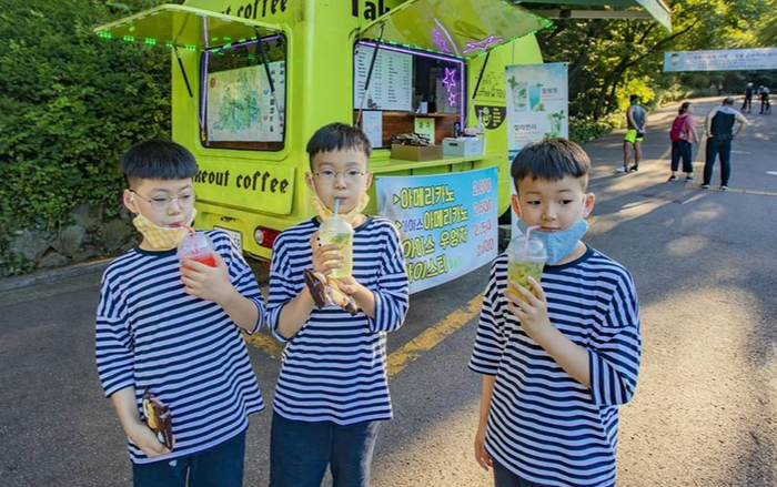 Song Il Gook chia sẻ về bộ ba: Daehan chơi piano rất hay, Minguk dự sẽ debut làm diễn viên? Ảnh 2