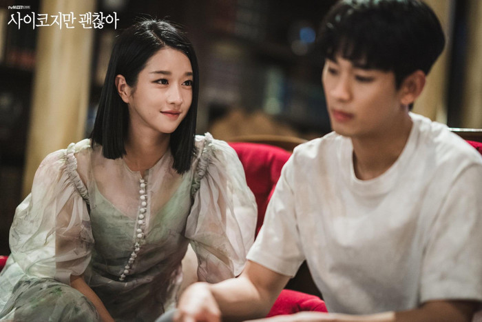 Thời trang của Seo Ye Ji trong 'Điên thì có sao' khiến Knet phát cuồng: 'Chỉ cô ấy mới làm nâng tầm bộ váy' Ảnh 13