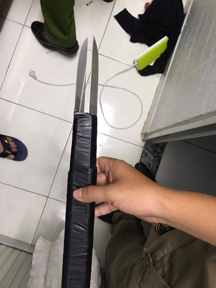 Hung khí của nhóm cướp giật . Ảnh: Vietnamnet