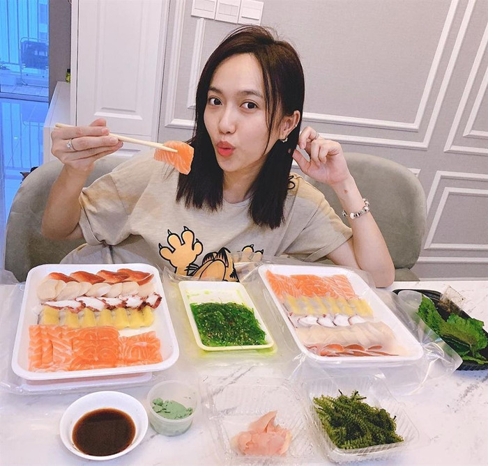 Hiếm hoi mới thấy Diệu Nhi diện bikini, dân mạng thốt lên: Body 'rất gì và này nọ' Ảnh 8