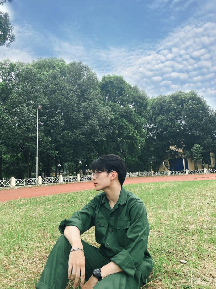 Ngoài thời gian học, Đức hoạt động trong ban truyền thông của Đội lễ tân NEU. Các công việc liên quan mà Đức đảm nhiệm là làm mẫu quay, chụp, lên nội dung phù hợp…