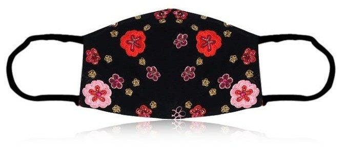 Loạt thương hiệu xa xỉ bán khẩu trang hàng triệu đồng giữa dịch Covid-19 Ảnh 6