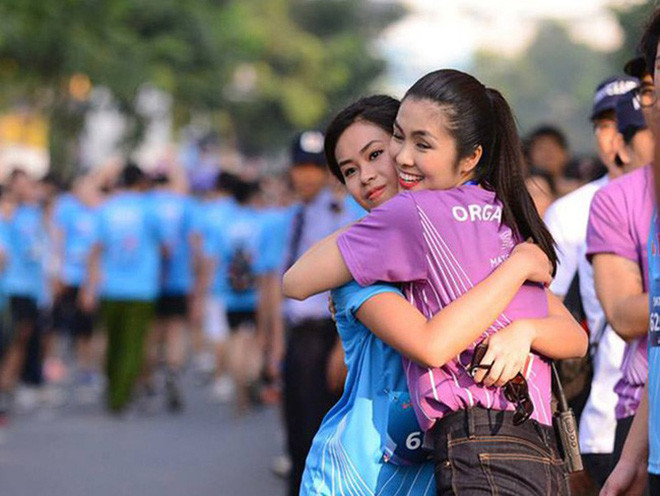 Hà Tăng - Tiên Nguyễn là cặp chị chồng - em dâu vô cùng thân thiết