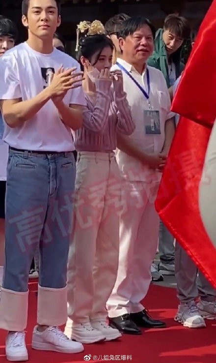 'Mộ nam chi' khai máy: Hai nhan sắc đỉnh cao Cúc Tịnh Y và Tăng Thuấn Hy gây sự chú ý Ảnh 13