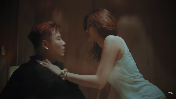 4 thành viên LOCOBoiz lần đầu xuất hiện cùng nhau trong MV mới, bỏng mắt thế này bảo sao dân mạng không trầm trồ! Ảnh 4