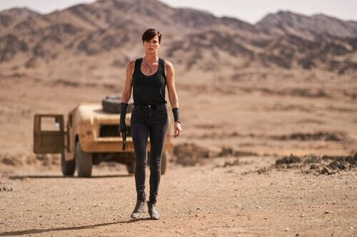 Dù kế hoạch cho 'The Old Guard 2' đã được định sẵn, nhưng Charlize Theron lại chưa muốn quay lại vai diễn của mình Ảnh 5