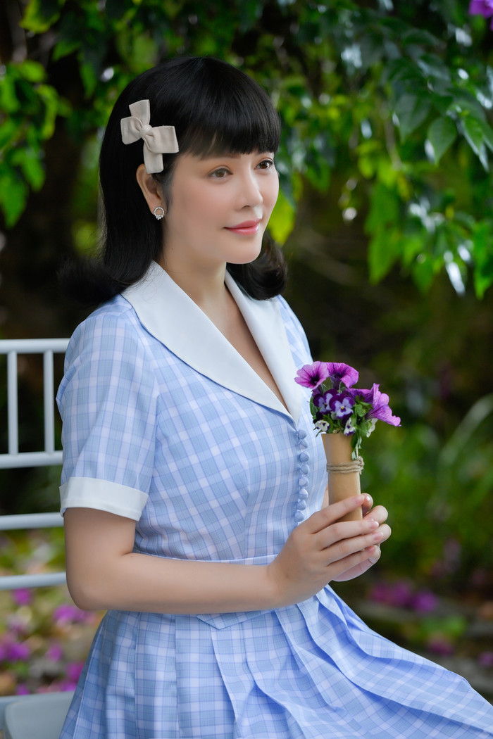 Xuất hiện 'chị em sinh đôi' của Lý Nhã Kỳ khiến Đàm Vĩnh Hưng hoảng hốt vì giống... Tiên Hắc Ám Ảnh 4