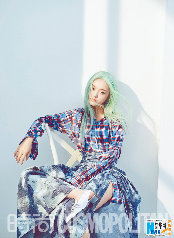 Khi các nghệ sĩ Hoa ngữ 'thi nhau' nhuộm tóc màu xanh: Từ phong cách Âu Mỹ đến đẹp như bước ra từ truyện tranh, thậm chí là phong cách quái gỡ Ảnh 9