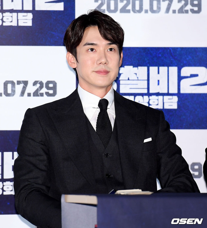 'Tài tử ế vợ' Jung Woo Sung bật khóc, lộ dấu hiệu tuổi già nhưng vẫn dư sức 'áp đảo' Yoo Yeon Seok Ảnh 4