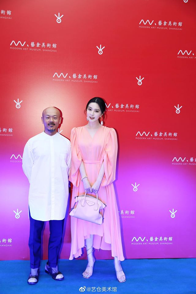 Phạm Băng Băng diện cây hàng hiệu hơn 1,5 tỷ đồng chỉ để dự triển lãm nghệ thuật Ảnh 8