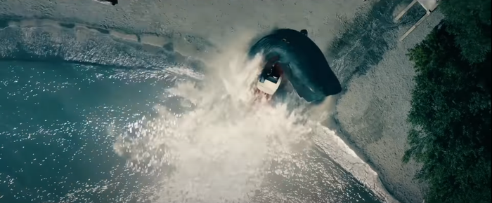 'The boys 2' tung clip mới: Quá đẫm máu khi chú cá voi bị canô đâm xuyên người Ảnh 9