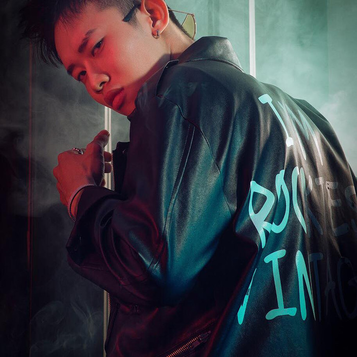 Kay Trần sở hữu đầy đủ từ ngoại hình, tài năng đến khả năng hút fan.