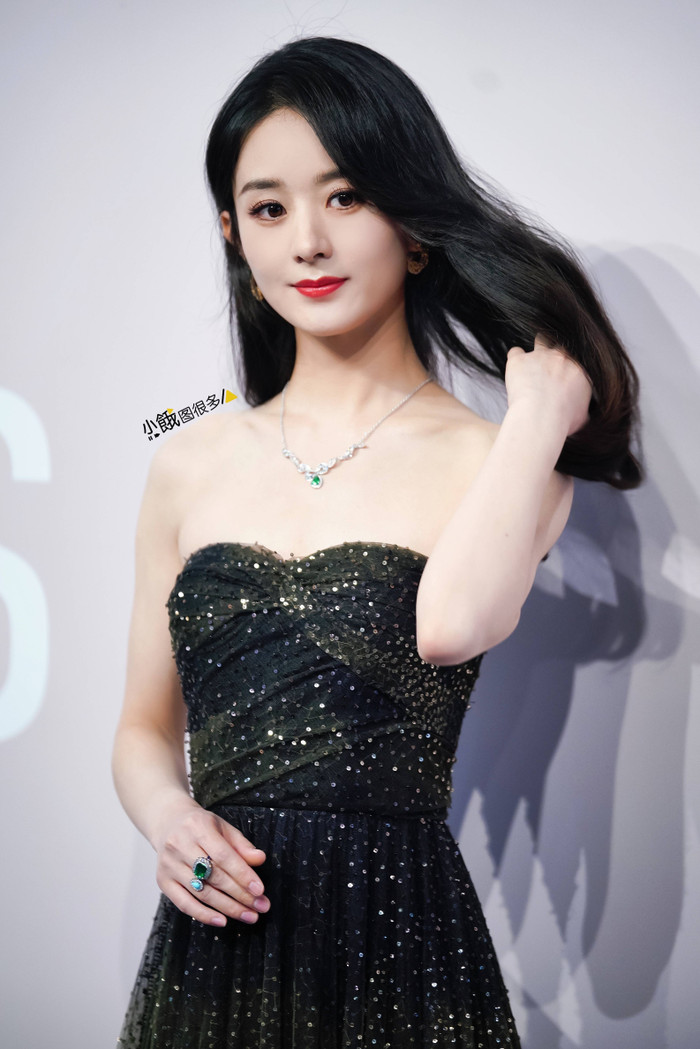 Đêm hội Dior 2020: Vương Tuấn Khải tựa hoàng tử, Triệu Lệ Dĩnh - Angela Baby đẹp áp đảo Ngô Cẩn Ngôn Ảnh 62