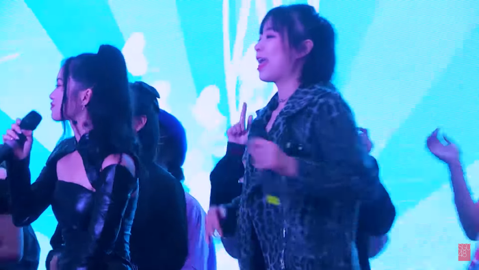 'Senbatsu Battle' Tập 7: Ashley cảm động rơi nước mắt khi nghe lời nhắn gửi từ fan khiếm thị Ảnh 35