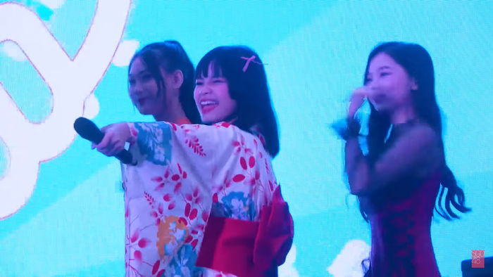 'Senbatsu Battle' Tập 7: Ashley cảm động rơi nước mắt khi nghe lời nhắn gửi từ fan khiếm thị Ảnh 38